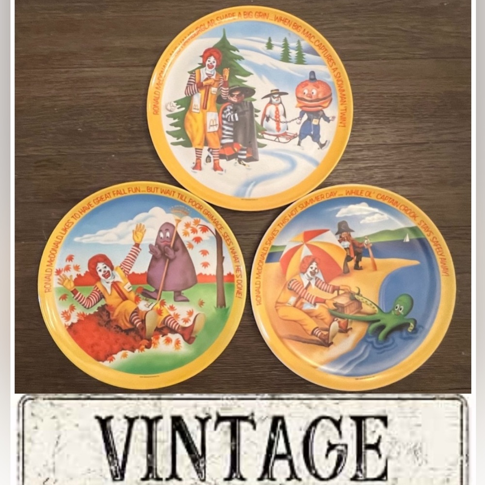 McDonalds Melmac Dinner Plates by Lexington set of 3- 1977